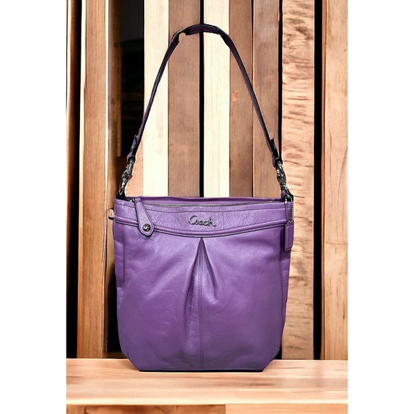 Coach Handbags - Coach F20114 Ashley Leather Hippie Bag